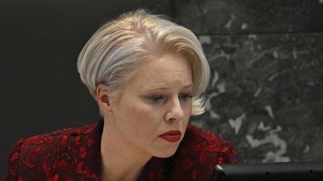 Klakočar Zupančičeva povedala, kaj sledi po odstopu ministrice Tatjane Bobnar