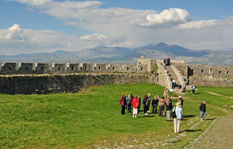Priljubljenost Albanije med Slovenci narašča (Grad Rozafa, znan tudi kot Skadrski grad).