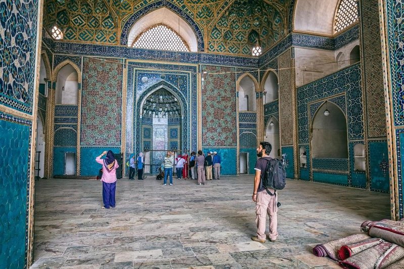 Iran je "potovalna poslastica", sodelujejo z dolgoletnimi partnerji, zato je za varnost potnikov brezhibno poskrbljeno, pravijo na agenciji Oskar.