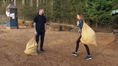 Ste opazili, kako sovražna je bila Monika ob ponovnem srečanju z Damijanom? (mi vemo, zakaj)