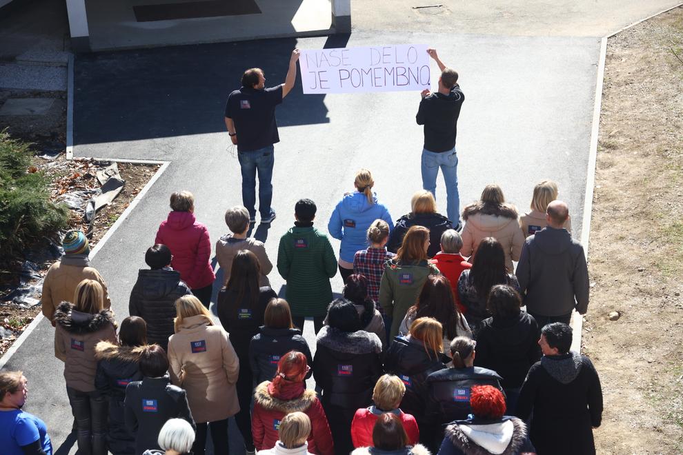 Šolniki spet na ulice: že januarja prvi protestni shod