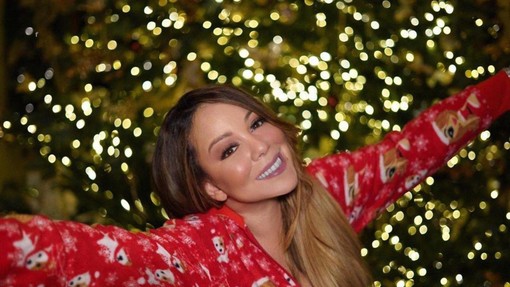 FOTO in VIDEO: Mariah Carey, Jennifer Lopez in druge zvezdnice razkrivajo, kako bodo letos praznovale božič