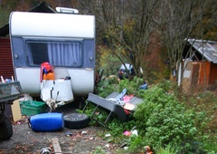 Stanislava so do smrti pretepli pred njegovo gozdno barako, bodo storilci sploh šli za zapahe?