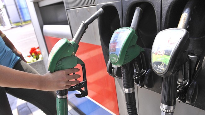 Nove cene pogonskih goriv: bencin v zadnjih 12 mesecih ni bil nikoli dražji (foto: Bor Slana/Bobo)