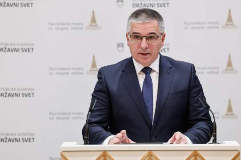 Dobili novega predsednika: izvoljen je bil šele v tretjem poskusu (foto: Nebojša Tejić/STA)