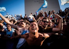 (VIDEO) Posnetek, ki vam bo vzel sapo: v Buenos Airesu je bilo na ulicah toliko ljudi, kot ima Slovenija prebivalcev!