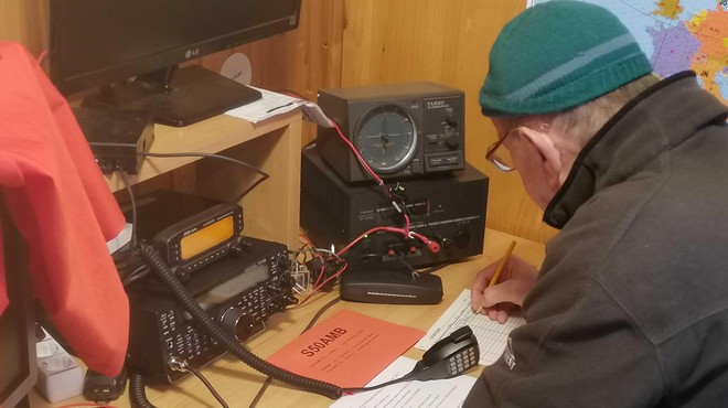 Radioamaterji v Sloveniji še delujejo: bi nas lahko rešili ob hibridnem napadu na evropsko električno omrežje? (foto: Luka Mustafa)