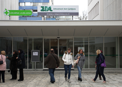 ZD Ljubljana obvešča: "Spletni portal za paciente ne deluje, pokličite ali obiščite nas.”