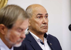 Janez Janša plačal odškodnino zaradi neresničnih trditev na Twitteru