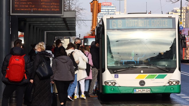 Bi lahko tramvaj znova peljal skozi prestolnico? Tako na vse glasnejše govorice odgovarja Mestna občina Ljubljana (foto: Borut Živulovič/Bobo)