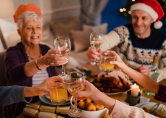 Alkoholna pijača, s katero zagotovo radi nazdravite: za vaša jetra je skoraj neškodljiva