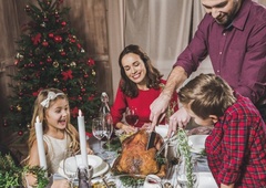 Kaj bo nocoj na vaši mizi? Poglejte jedi, ki so za božični večer najbolj priljubljene tako po svetu kot tudi pri nas