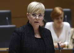 Prvi 'čivk' Nataše Pirc Musar v novi vlogi: 'odblokirala' sem vas