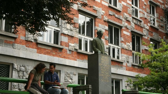 Ljubljana bo le dobila novo Narodno in univerzitetno knjižnico (znano je, kje bo in koliko bo stala) (foto: Profimedia)