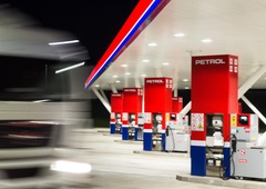 Kdo bo z novim letom upravičen do neomejenih količin cenejšega goriva?