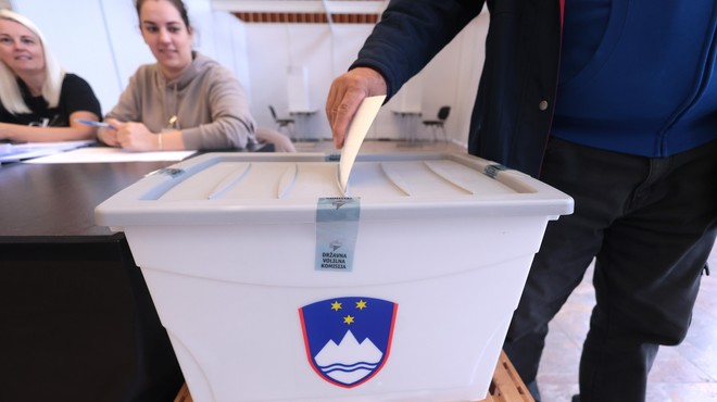 Katere predstavnike ljudstva bi Slovenci obkrožili, če bi šli danes na volišča? (foto: Borut Živulović/Bobo)