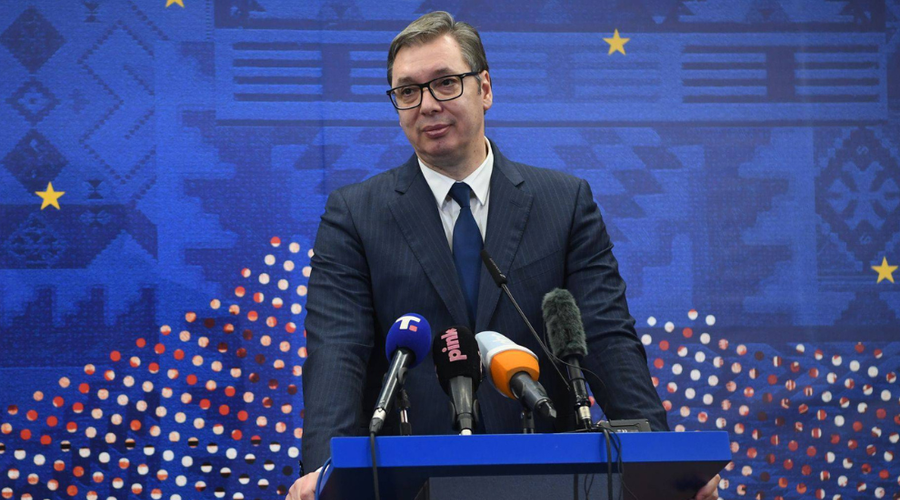 Srbski predsednik Vučić odredil najvišjo stopnjo bojne pripravljenosti vojske (foto: Profimedia)