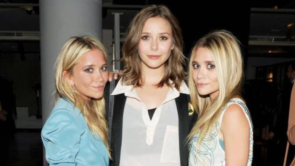 1. Elizabeth Olsen Mlajša sestra znanih dvojčic, Mary-Kate in Ashley Olsen, Elizabeth Olsen, je naletela na delež zlobnih jezikov, ki …