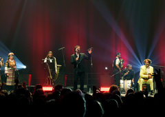 Zakaj so namesto 24-članske zasedbe v Stožicah nastopili 3 pevci Bijelo dugme s trubači?