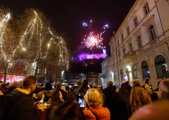 Kam za silvestrovo? To so nastopajoči, ki bodo na najdaljšo noč ogreli prebivalce slovenskih mest