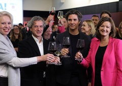 Konec slabih razmer? V 2023 nas čakajo obsežne reforme: poglejte, katere