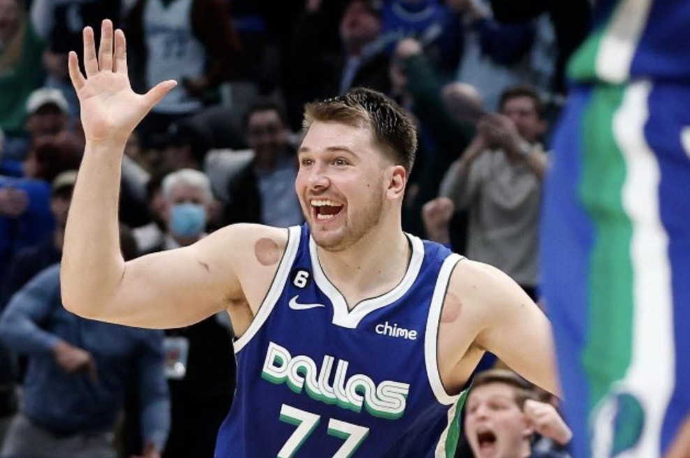 Uradno je: na celem zahodu ga ni boljšega od Dončića (foto: Twitter/mavsdatristeza)