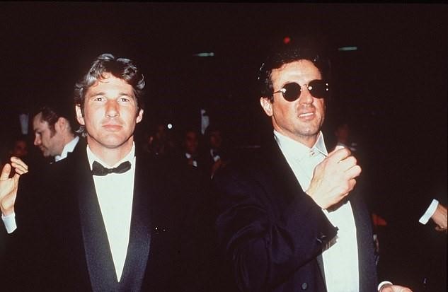 1. Sylvester Stallone in Richard Gere Po besedah glasbenika Eltona Johna naj bi se Sylvester Stallone in Richard Gere sprla …