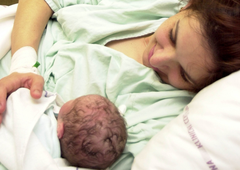 Rodnost v Sloveniji upada: nas mora skrbeti?