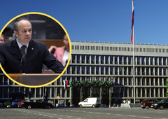 Grims naj bi zaradi napada dobil atipično pljučnico, pravijo v SDS