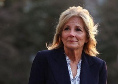 Zdravstveni preplah za prvo damo ZDA: odstranili so ji rakaste tvorbe