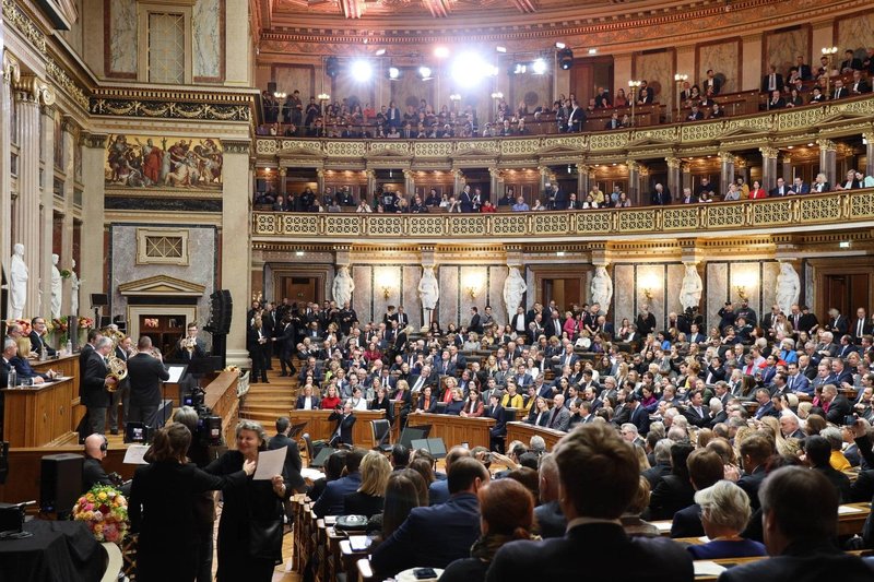 Slovesnost v avstrijskem parlamentu, na kateri je bila prisotna tudi predsednica slovenskega državnega zbora.