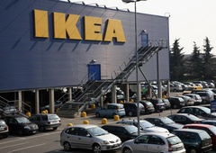 Ikea na dražbi prodala "vintage" pohištvo: nad zneskom boste osupnili