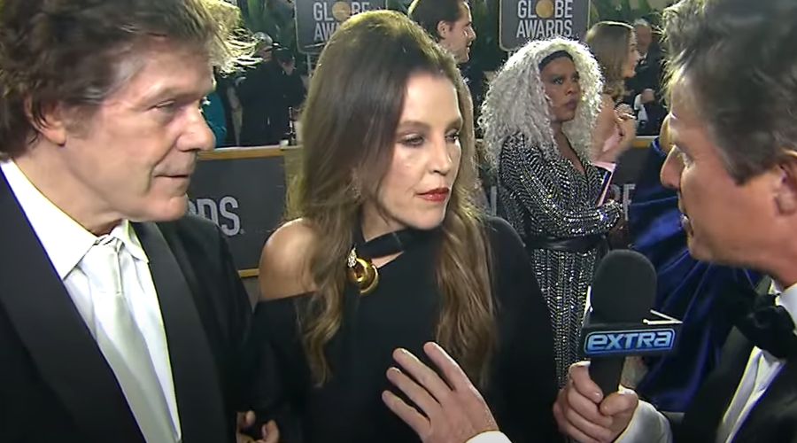 Na pogrebu Lise Marie Presley so razkrili dobro varovano skrivnost (foto: Youtube/extratv/posnetek zaslona)