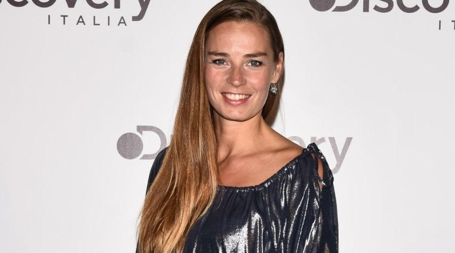 S Korošico ni bilo pametno češenj zobati! Tega o Tini Maze še niste vedeli, legenda razkrila vse (foto: Profimedia)