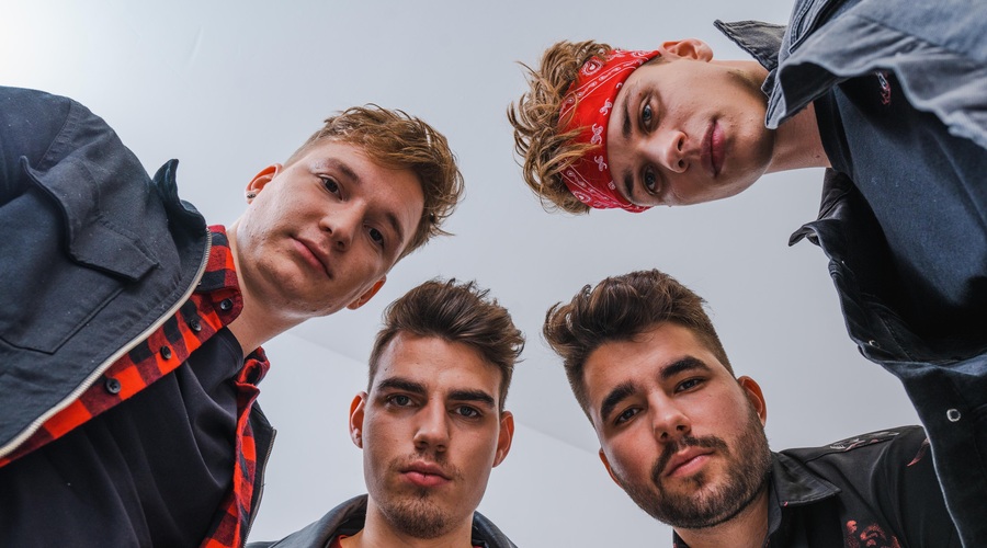 Navdušili so Slovenijo: kdo se skriva za imenom Vzrock? (foto: Miki Pavlin)