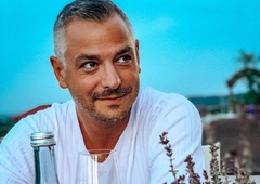 Miha Hercog ujet med dvema damama, eno tako navdušil, da je priznala: "Škoda, da nisem več samska ..."