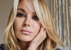 Saša Lendero iskreno spregovorila o uničevalnem in ponižujočem razmerju, iz katerega je težko izstopila