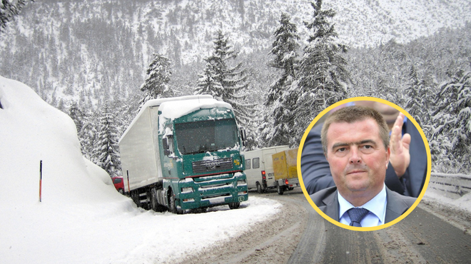 Peter Pišek komentira zastoje tovornih vozil, ki so zaradi močne burje obtičali na primorki (foto: Profimedia/Žiga Živulovič jr./Bobo/fotomotnaža)