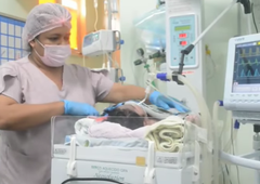 Ne boste verjeli, koliko kilogramov je ob rojstvu tehtal otrok