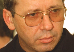 Ker sta se redovnici upirali, sta doživljali hude psihične zlorabe