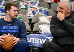 Ste vedeli, da ima Luka Dončić petletno sestrico? Poglejte, kako prisrčno jo je pripeljal na tekmo Dallasa (VIDEO)