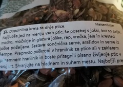 Deklaracija, ki vas bo nasmejala do solz: "Najljubša jed na meniju vseh ptic, še posebej s joški"