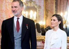 Iranski veleposlanik v Španiji se ni želel rokovati s špansko kraljico (VIDEO)