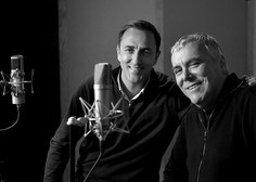 Dve veliki glasbeni imeni za skupnim mikrofonom: duet, ki ga morate slišati (VIDEO)