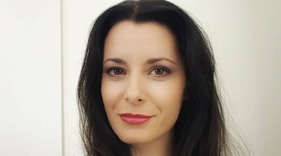 Jana Morelj ponovno samska? Razšla se je z očetom svoje hčerke (foto: Instagram/Jana Morelj)