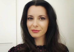 Jana Morelj ponovno samska? Razšla se je z očetom svoje hčerke