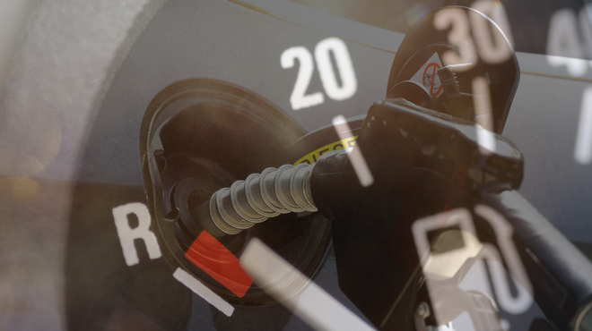 Cene bencina in dizla so se spremenile (preverite, koliko boste plačali po novem) (foto: Profimedia/fotomontaža)