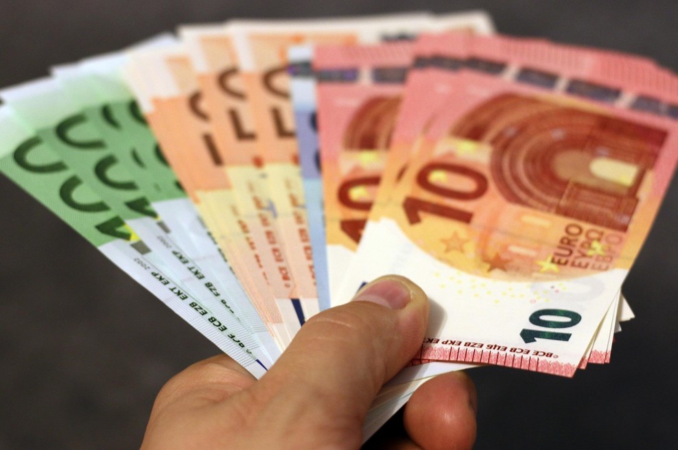 Slovenci bi namesto 41 lahko donirali kar 105 milijonov evrov (foto: Pexels)