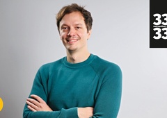 Netflix si je pri ustvarjanju dokumentarca hollywoodskega igralca izposodil posnetek tega znanega Slovenca