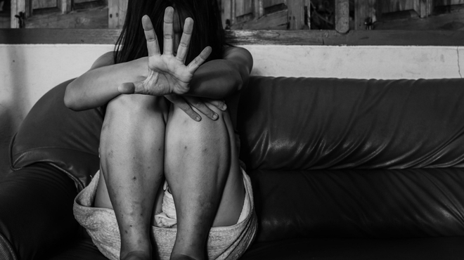 Ne zatiskajmo si oči: trgovina z ljudmi je v Sloveniji vse pogosteje prisotna (foto: Profimedia)